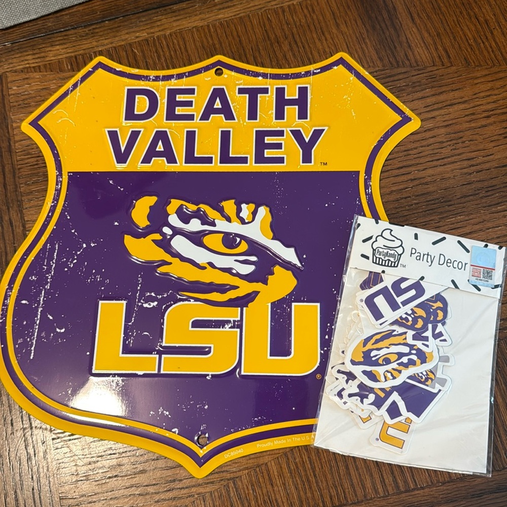 NEW! LSU sign and cupcakes toppers.